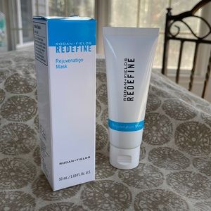 Rodan + Fields Redefine Rejuvenation Mask.